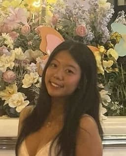 Claire Guo